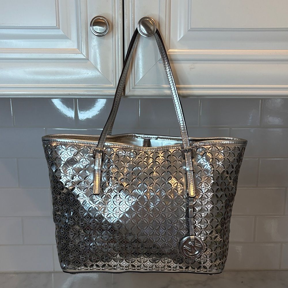 Michael Kors Purse Handbag Leather Jet Set Flower Perforated Metallic Tote Bag